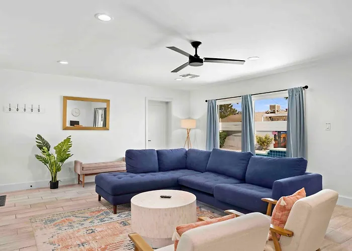 Serene Oasis Escape W/pool+spa Heart Of Holiday home *
